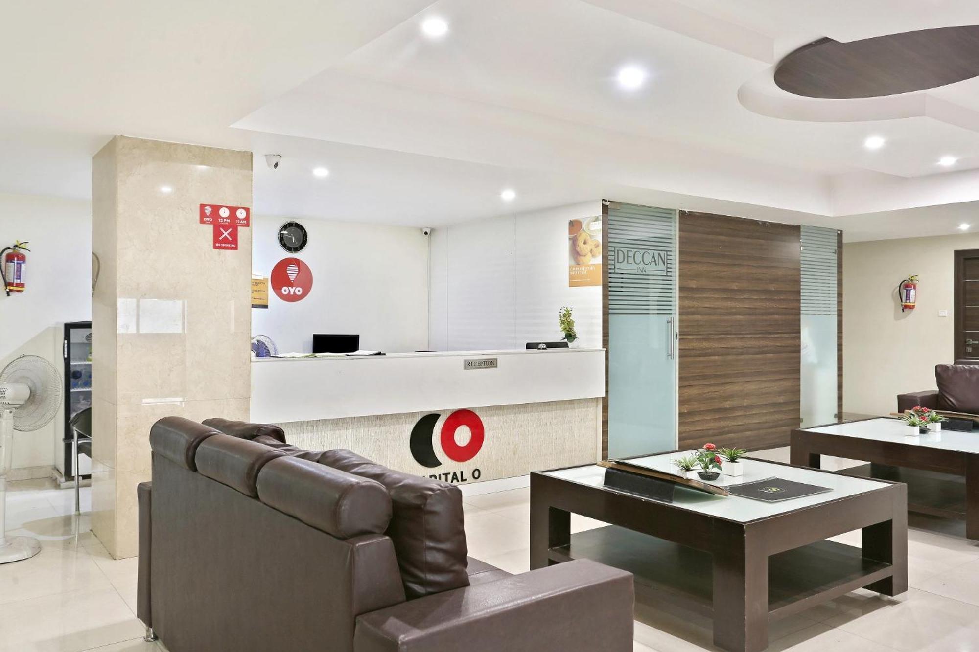 Kondapur  Townhouse Halcyon Deccan Inn Near Shilparamam מראה חיצוני תמונה