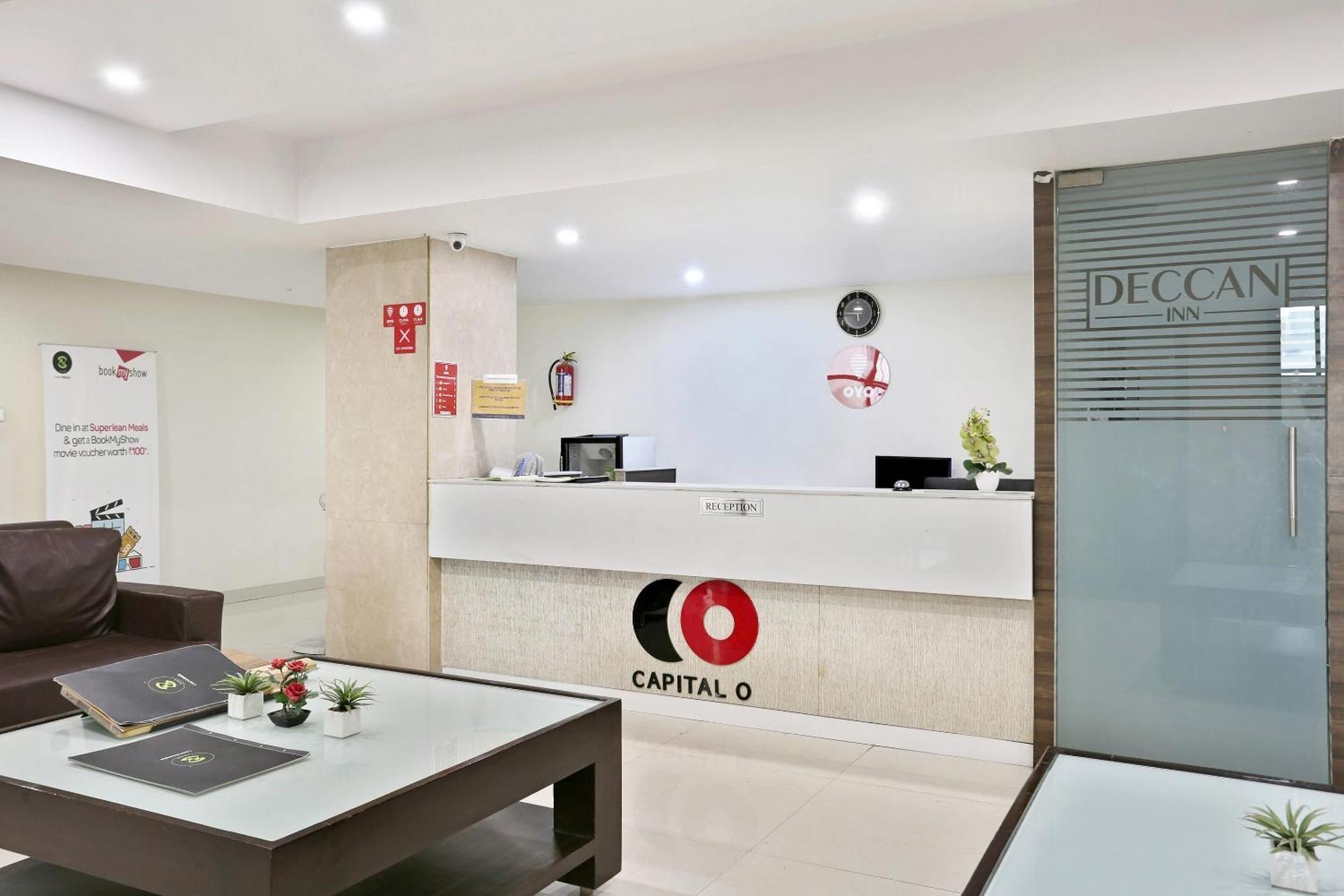 Kondapur  Townhouse Halcyon Deccan Inn Near Shilparamam מראה חיצוני תמונה